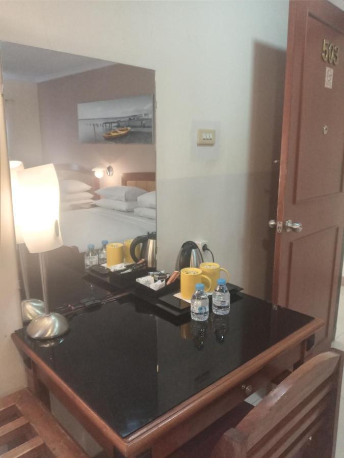 Hotel Celebes Manado Dış mekan fotoğraf