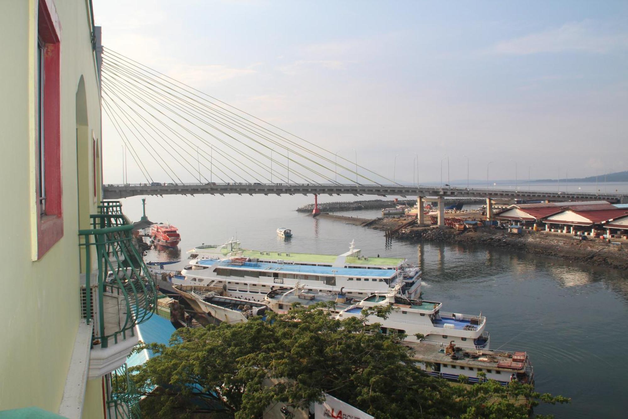 Hotel Celebes Manado Oda fotoğraf