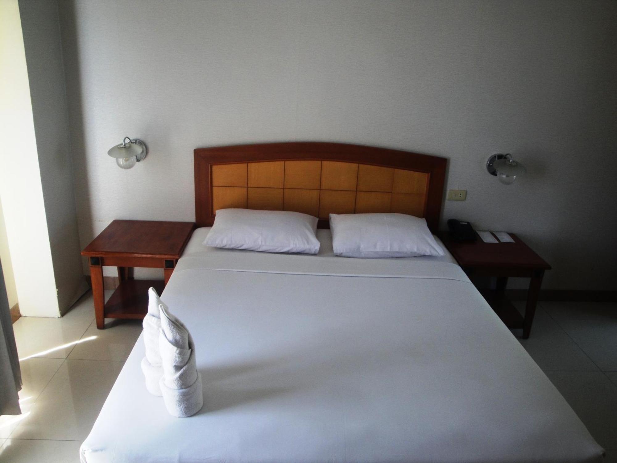 Hotel Celebes Manado Oda fotoğraf